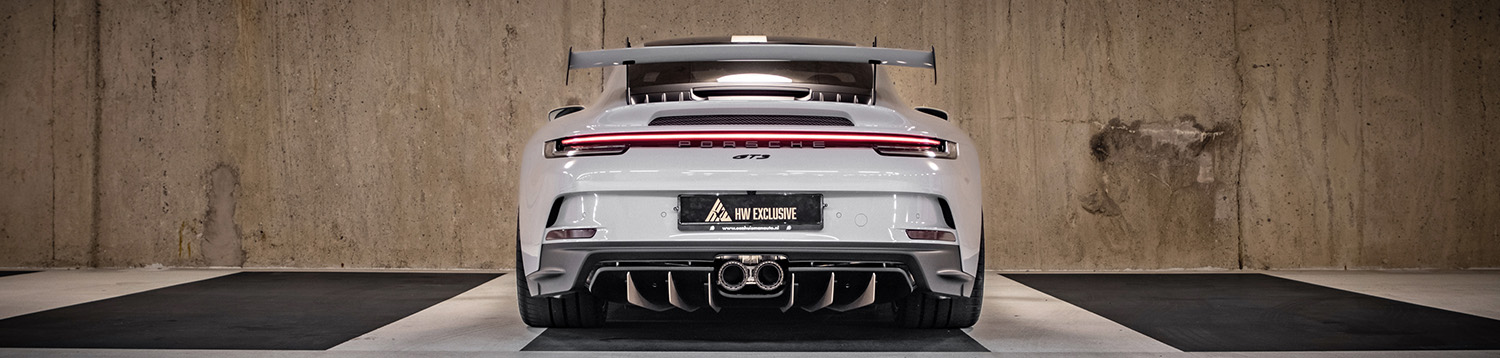 Rear view Porsche 992 GT3
