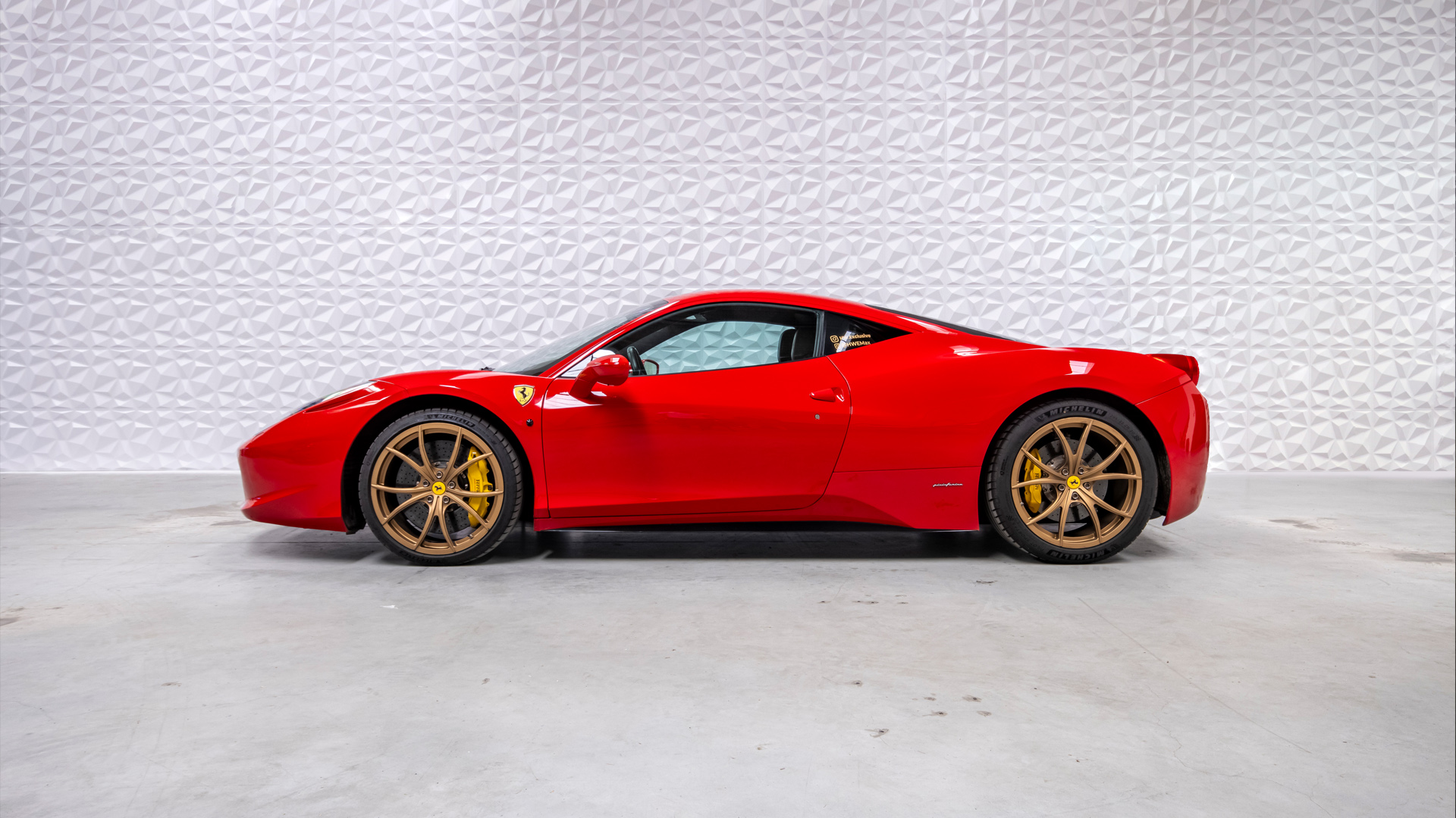 Ferrari 458 Italia dark background