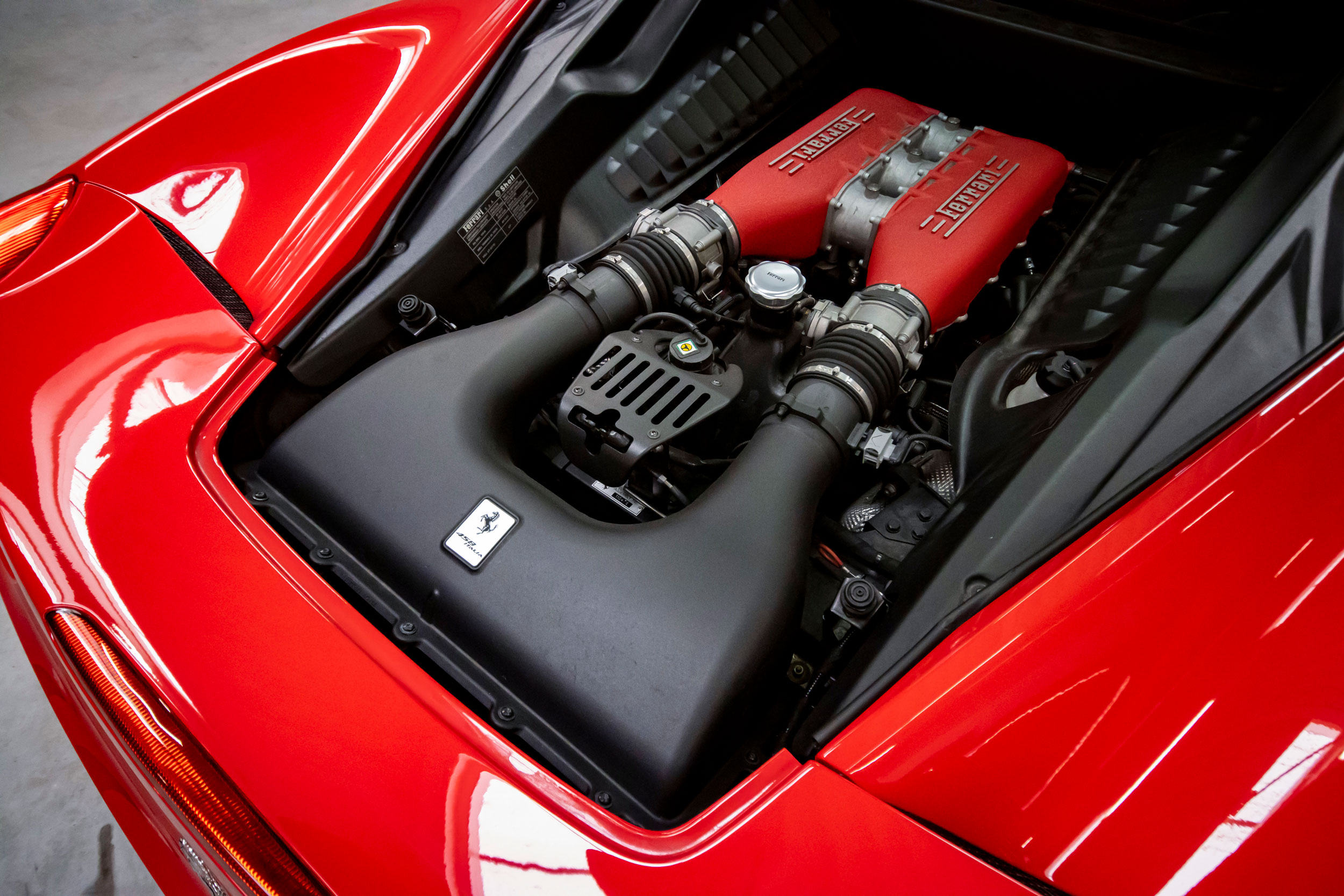 Ferrari 458 Italia dark background